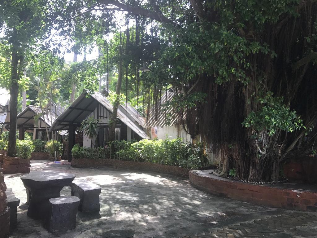 Pine Bungalow Krabi town Extérieur photo